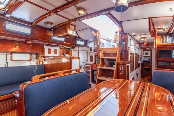 Little Harbor 60 Yacht For Sale