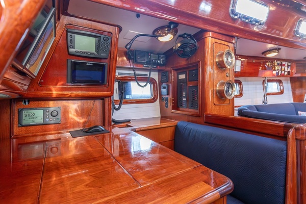 MOONRACER 60ft Little Harbor Yacht For Sale