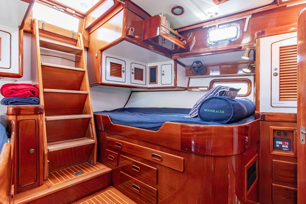 MOONRACER 60ft Little Harbor Yacht For Sale