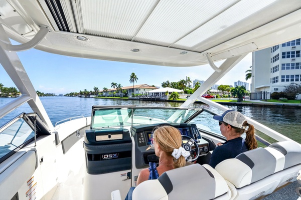 27ft Chaparral Yacht For Sale