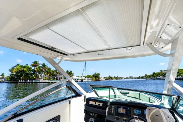 27ft Chaparral Yacht For Sale