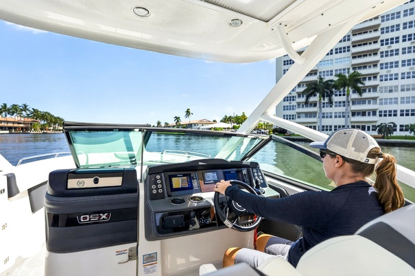 27ft Chaparral Yacht For Sale