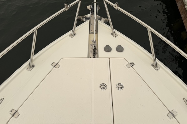 35ft Regal Yacht For Sale