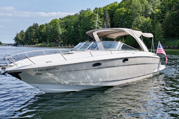 2012 Regal 3550 Cuddy