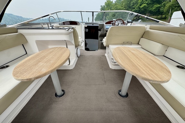 2012 Regal 35
