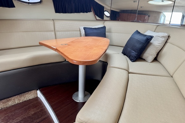 2012 Regal 35