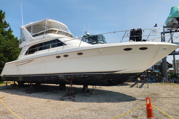 48ft Sea Ray Yacht For Sale