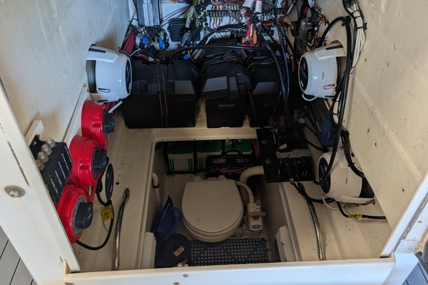 On Duty 31ft Contender Yacht For Sale