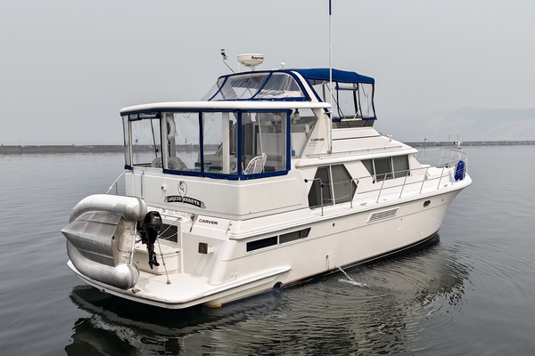 Liquid Assets 44ft Carver Yacht For Sale