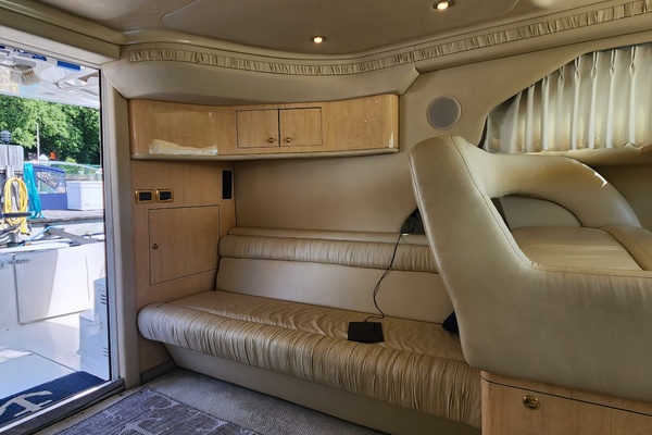 40ft Sea Ray Yacht For Sale
