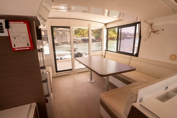 View Finder 39ft Bali Yacht For Sale