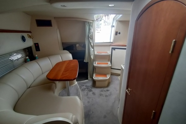 33ft Cruisers Yachts Yacht For Sale
