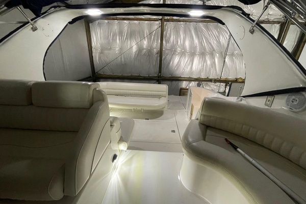 33ft Cruisers Yachts Yacht For Sale
