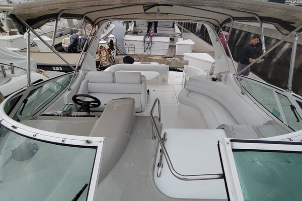 33ft Cruisers Yachts Yacht For Sale