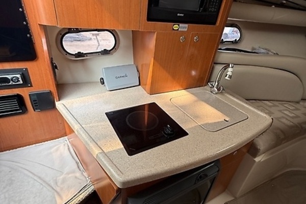 Ruff Life 26ft Four Winns Yacht For Sale