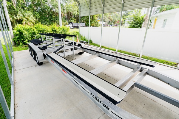 34ft Freeman Yacht For Sale