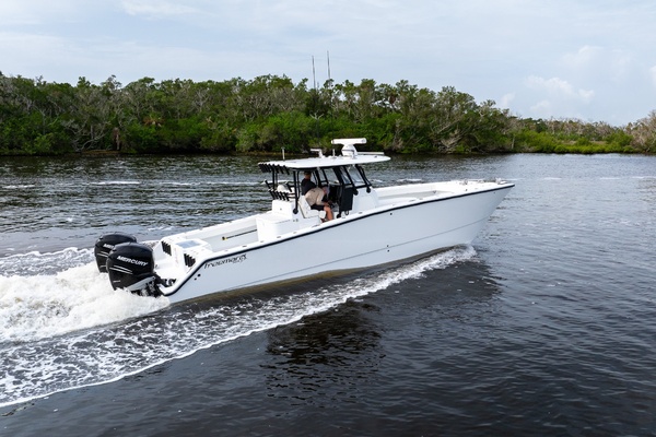 34ft Freeman Yacht For Sale