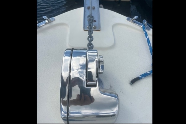 LOON SONG 27ft Eastern Yacht For Sale