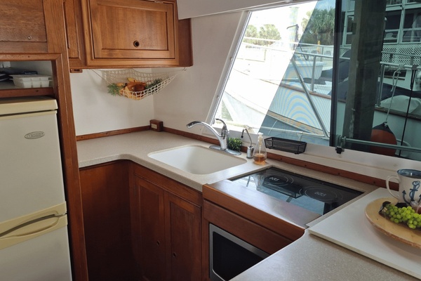 44ft Island Gypsy Yacht For Sale
