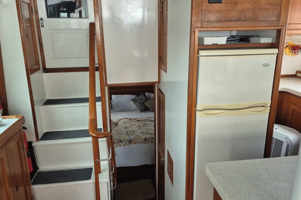44ft Island Gypsy Yacht For Sale