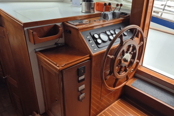 44ft Island Gypsy Yacht For Sale