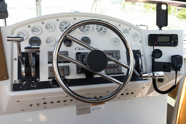 39ft Chris Craft Yacht For Sale