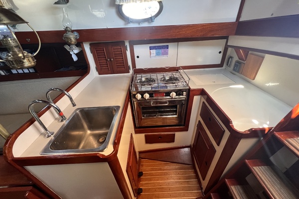 38ft Alajuela Yacht Corp  Yacht For Sale