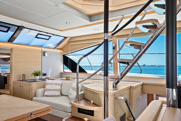54ft Aquila Yacht For Sale