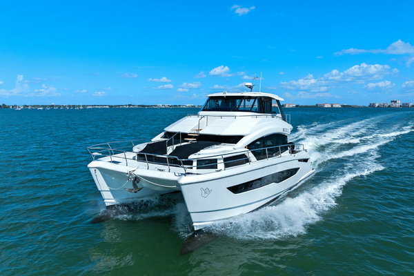 54ft Aquila Yacht For Sale