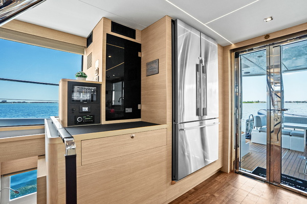 54ft Aquila Yacht For Sale