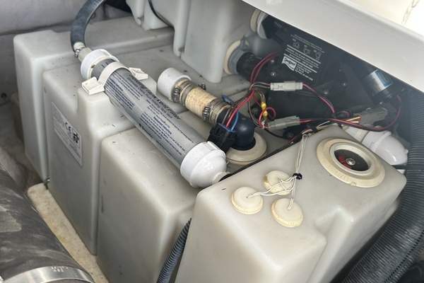 36ft Sea Ray Yacht For Sale