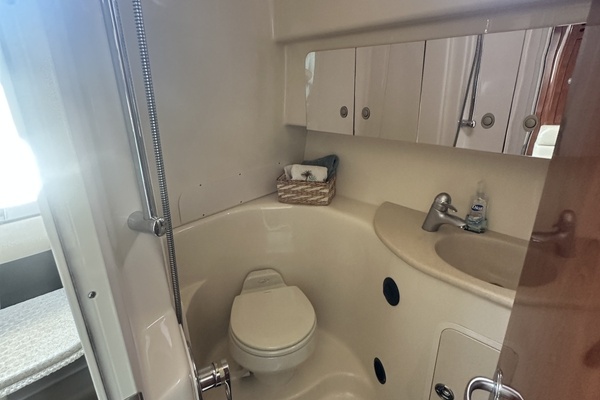 36ft Sea Ray Yacht For Sale