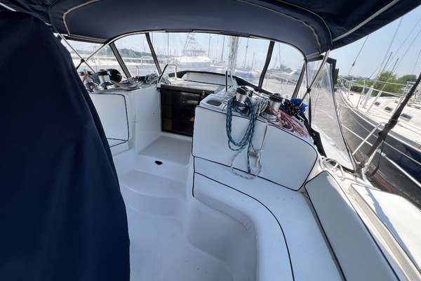 41ft Hunter Yacht For Sale