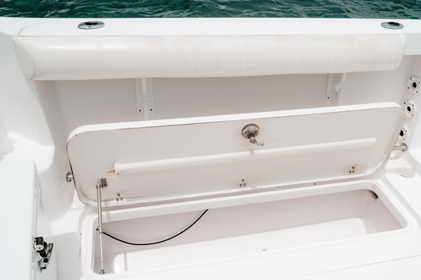 32ft Pro Line Yacht For Sale