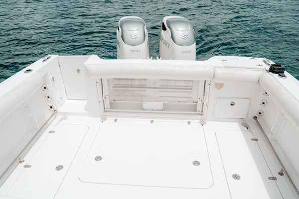 32ft Pro Line Yacht For Sale