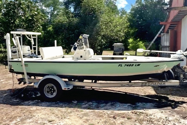 19ft Hewes Yacht For Sale