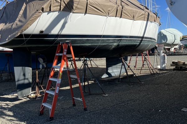 Sea Escape 39ft Beneteau Yacht For Sale
