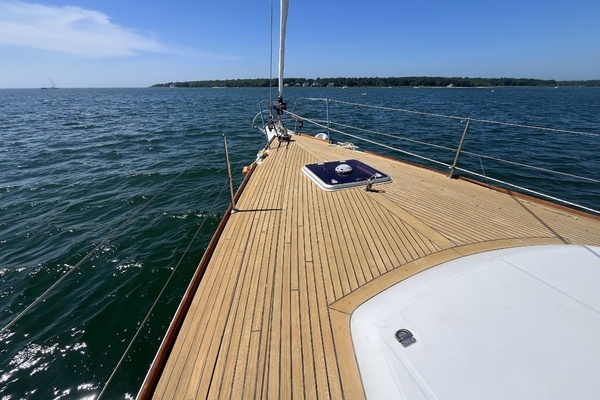 Photo of the 2011 Beneteau Oceanis 54 "Atonement"