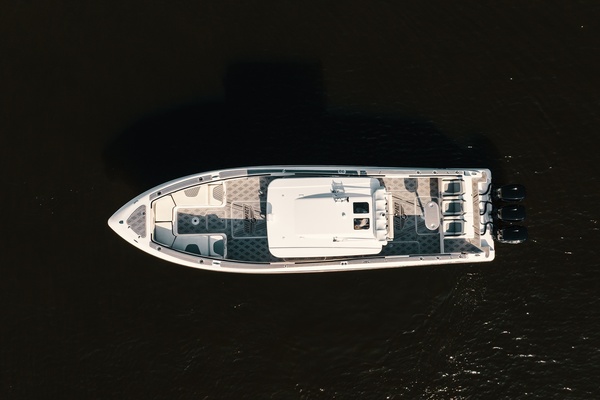 ANDIAMO 39ft Deep Impact Yacht For Sale