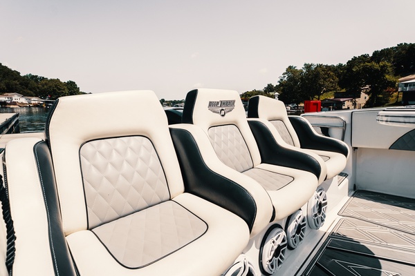 ANDIAMO 39ft Deep Impact Yacht For Sale