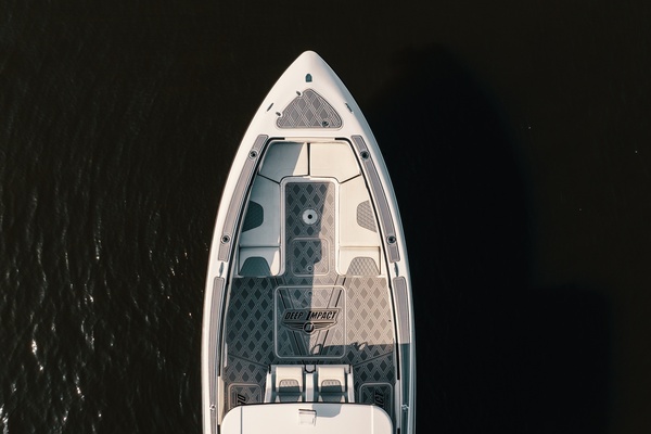 ANDIAMO 39ft Deep Impact Yacht For Sale
