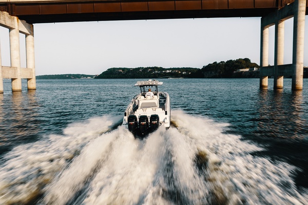 ANDIAMO 39ft Deep Impact Yacht For Sale