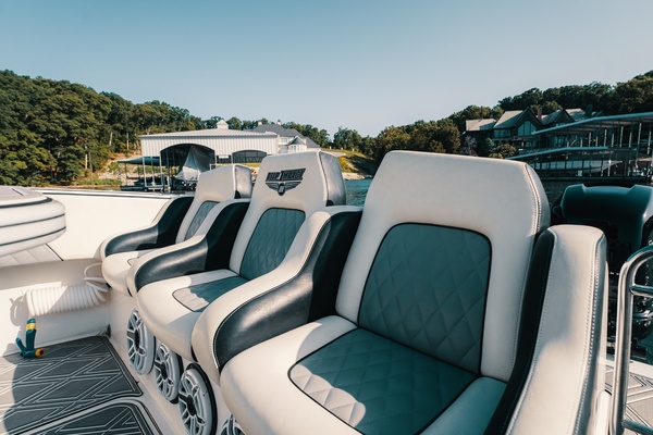 ANDIAMO 39ft Deep Impact Yacht For Sale