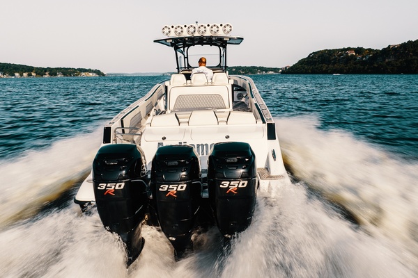 ANDIAMO 39ft Deep Impact Yacht For Sale