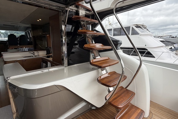2020 Princess 78