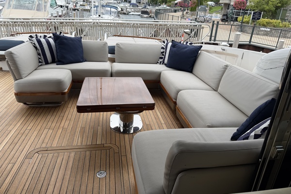 Calm Down 78ft Princess Yacht For Sale