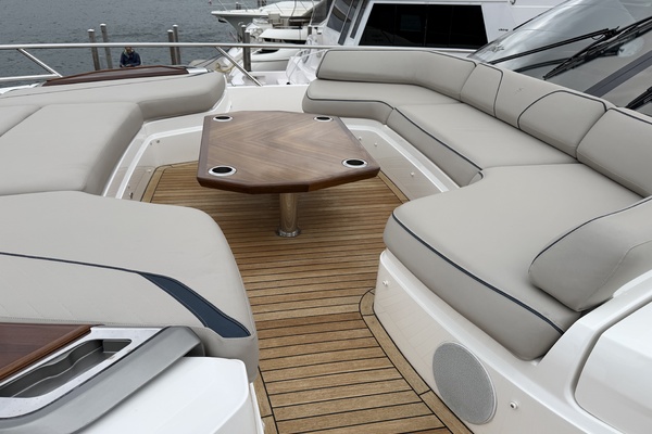 Calm Down 78ft Princess Yacht For Sale