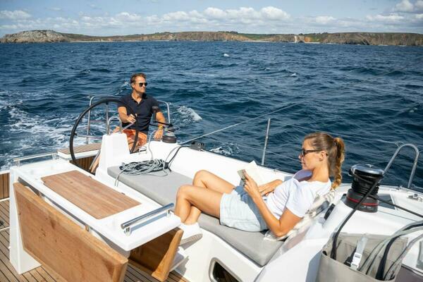 Beneteau OCEANIS 37.1
