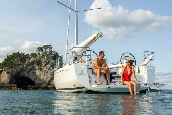 37-ft-Beneteau-2026-Oceanis 37.1 - Demo Model- St. Petersburg Florida United States  yacht for sale