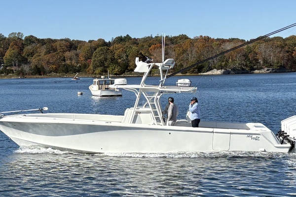 39ft SeaVee Yacht For Sale